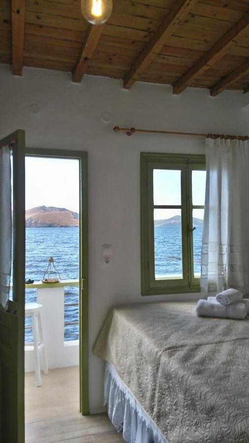Milos By The Sea - Eco House Plaka  Buitenkant foto