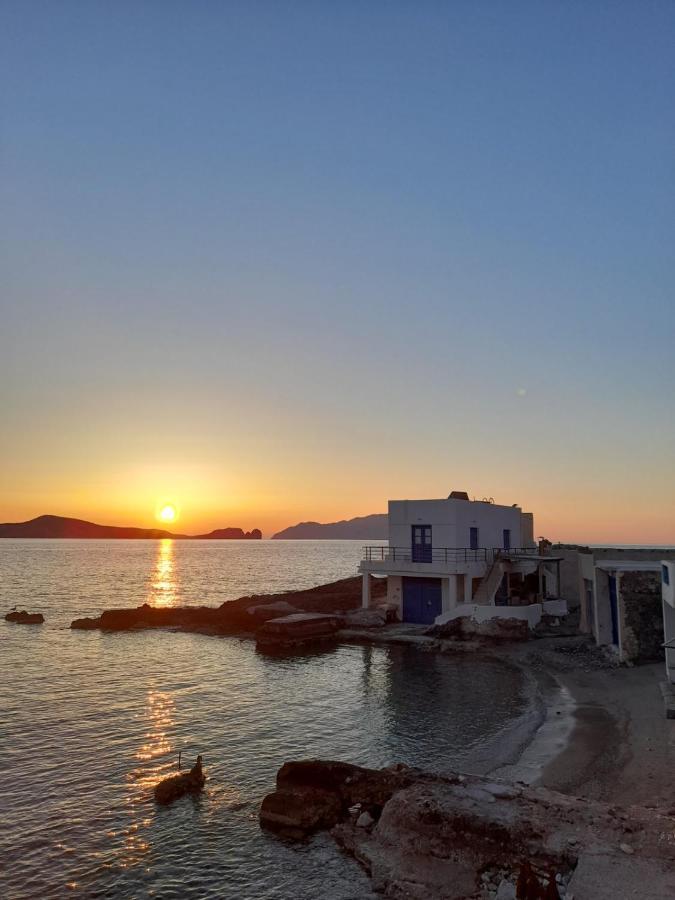 Milos By The Sea - Eco House Plaka  Buitenkant foto