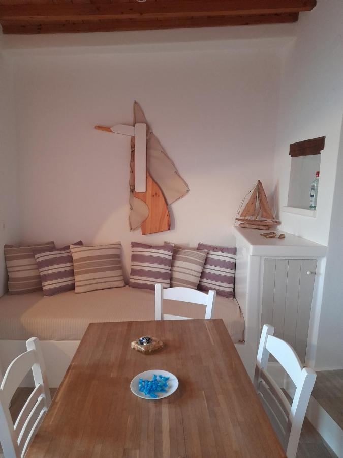 Milos By The Sea - Eco House Plaka  Buitenkant foto